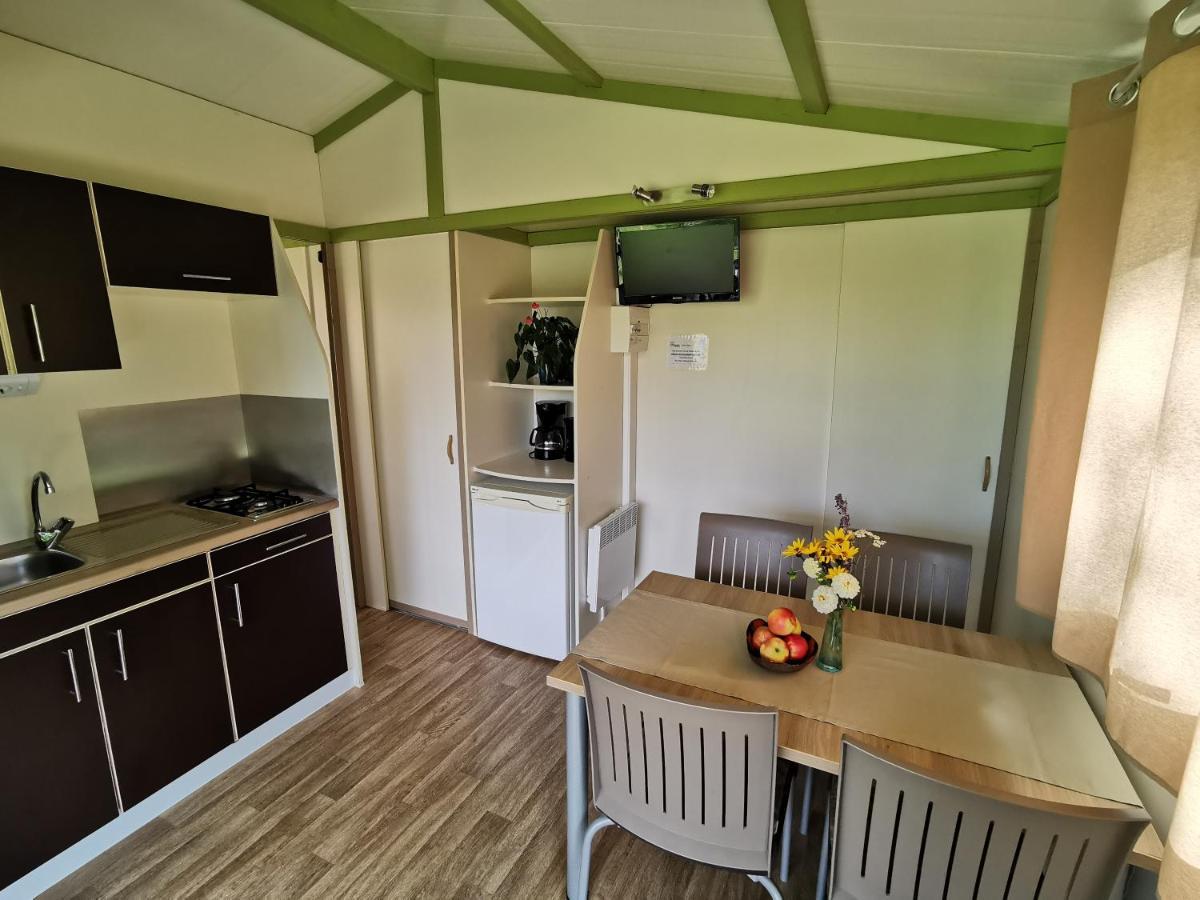 Camping Neubauer - Mobilheime Милщат Екстериор снимка
